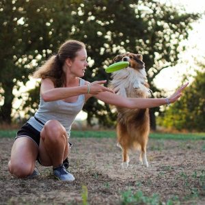 akinu-aqua-afros-frisbi-megalo-kokkino-215ek